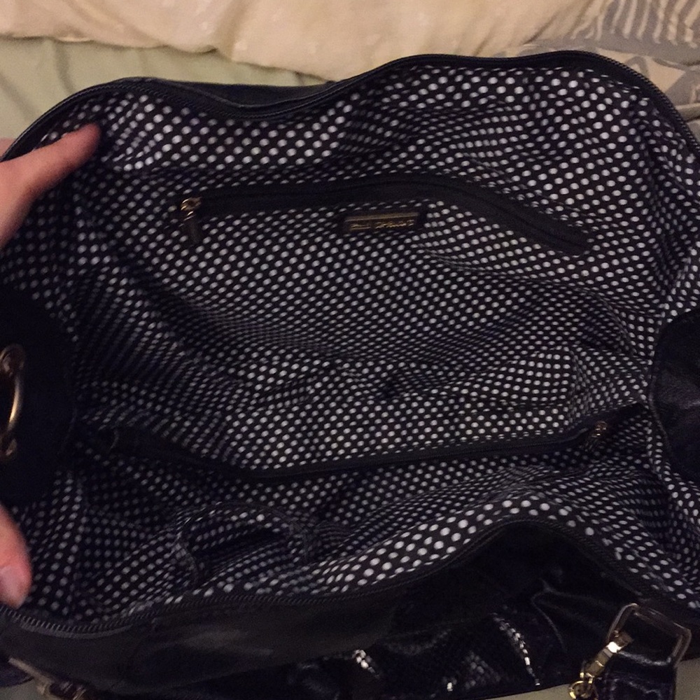 Call it Spring purse! - Picture 2 of 4